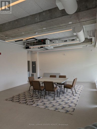 (MAIN LEVEL) - 473 OAKWOOD AVENUE, Toronto (Oakwood Village), Ontario, M6E2W4