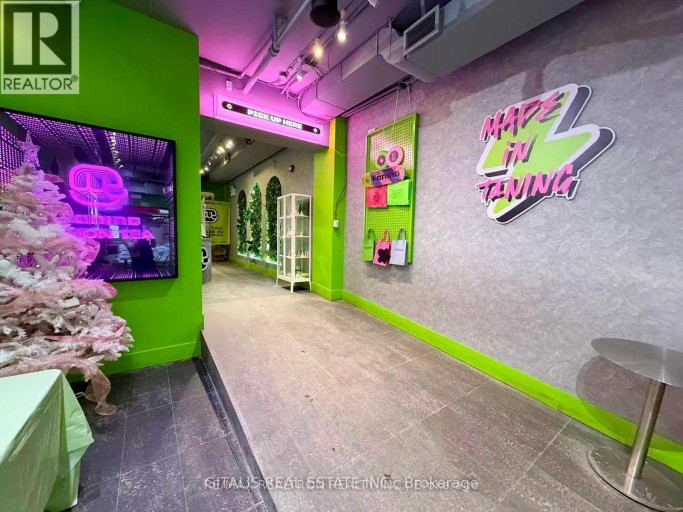 514 YONGE STREET, Toronto (Bay Street Corridor), Ontario, M4Y1X9