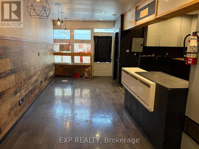 1927 DAVENPORT ROAD E, Toronto (Weston-Pellam Park), Ontario, M6N1C3