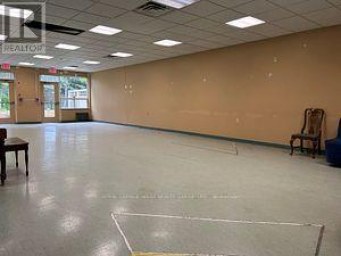 110 - 1447 ROYAL YORK ROAD Toronto (Humber Heights) Ontario photo 3