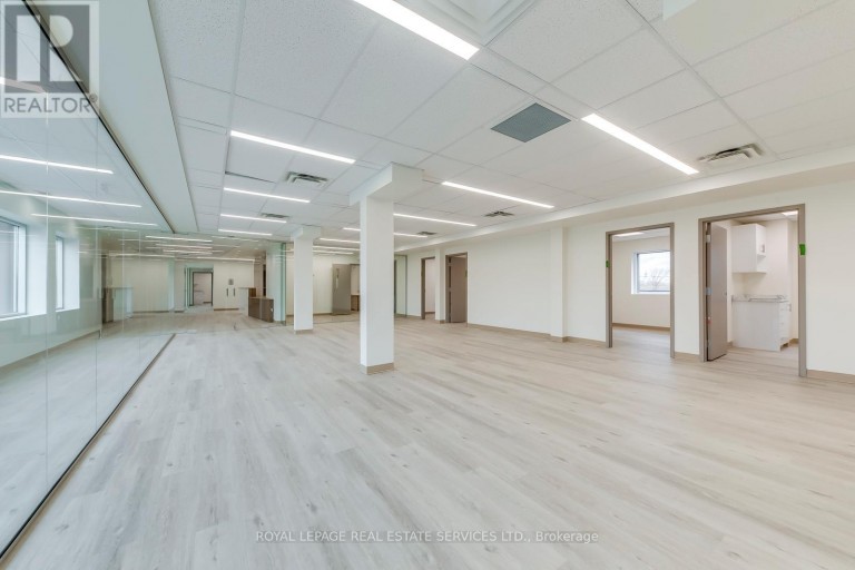 105 - 401 VICTORIA AVENUE N, Hamilton (Landsdale), Ontario, L8L5G7