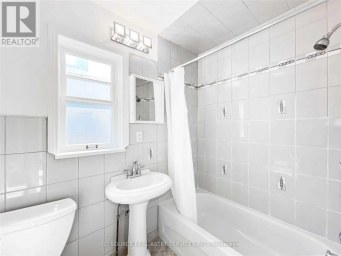 2 - 116 EASTWOOD ROAD Toronto (Woodbine Corridor) Ontario photo 18