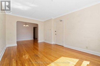 2 - 116 EASTWOOD ROAD Toronto (Woodbine Corridor) Ontario photo 6