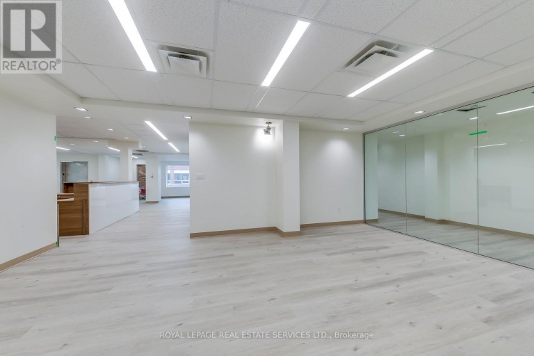 104 - 401 VICTORIA AVENUE N, Hamilton (Landsdale), Ontario, L8L5G7