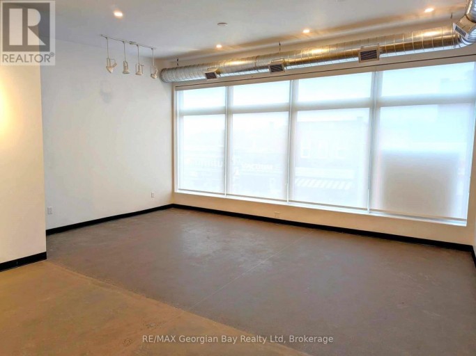 290 KING STREET, Midland, Ontario, L4R3M6