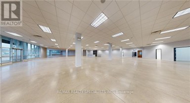 4553 KING STREET E Kitchener Ontario photo 4