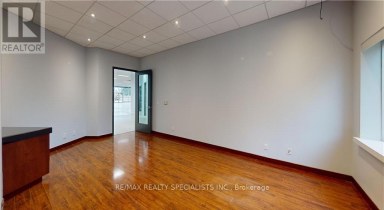4553 KING STREET E Kitchener Ontario photo 8