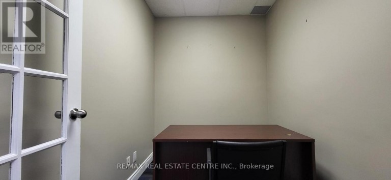 220-221 - 1550 SOUTH GATEWAY ROAD, Mississauga (Northeast), Ontario, L4W5G6