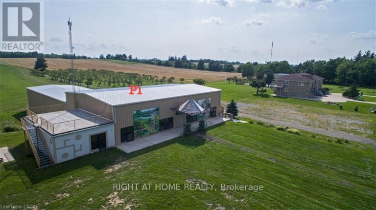 568 RIDGE ROAD, Hamilton, Ontario, L8J2Y6
