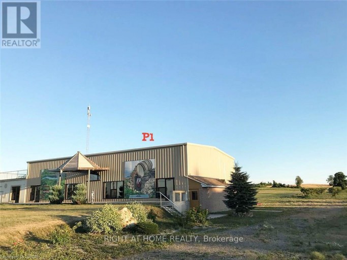 568 RIDGE ROAD, Hamilton, Ontario, L8J2Y6