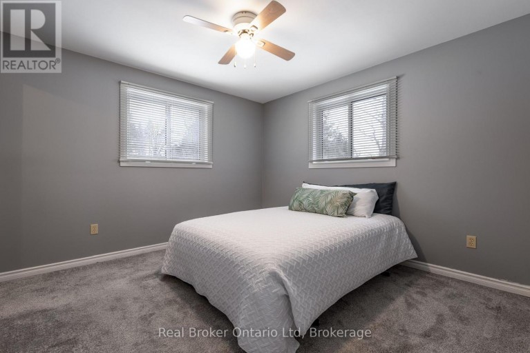 16 TWIN RIVER DRIVE N, South Bruce Peninsula, Ontario, N0H2T0