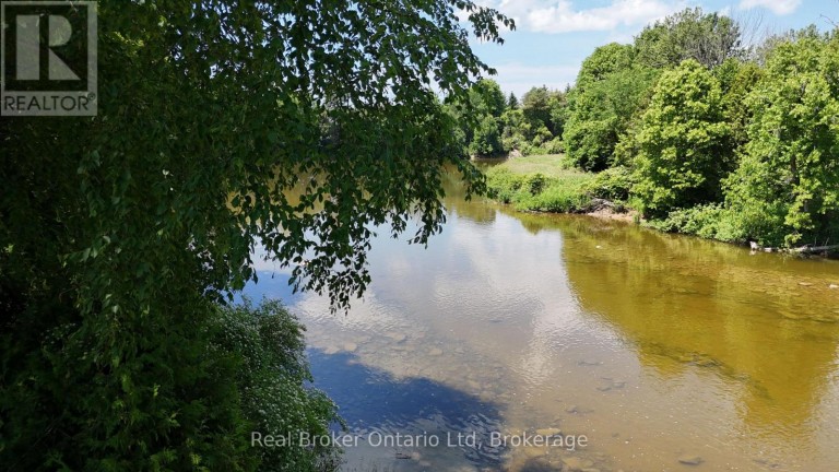 16 TWIN RIVER DRIVE N, South Bruce Peninsula, Ontario, N0H2T0