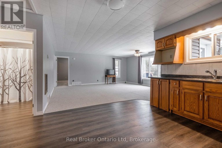 16 TWIN RIVER DRIVE N, South Bruce Peninsula, Ontario, N0H2T0