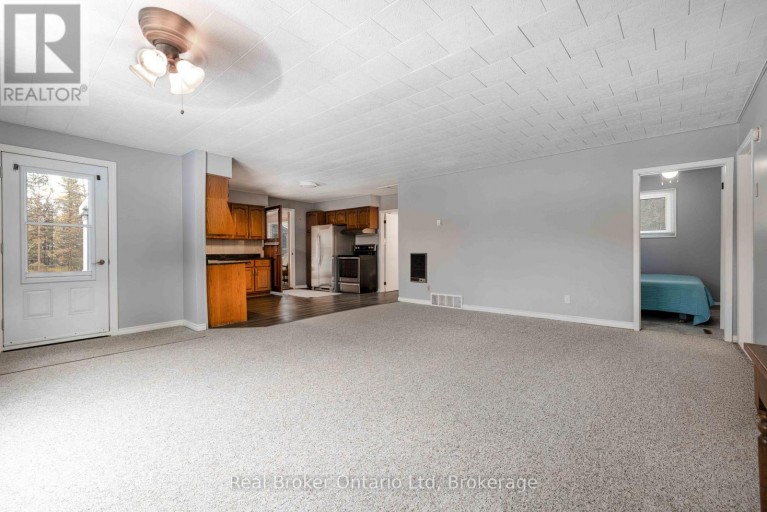 16 TWIN RIVER DRIVE N, South Bruce Peninsula, Ontario, N0H2T0