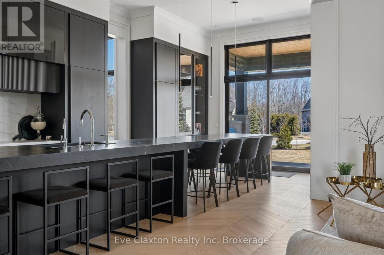112 HERITAGE LAKE DRIVE, Puslinch (Crieff/Aikensville/Killean), Ontario, N0B2J0