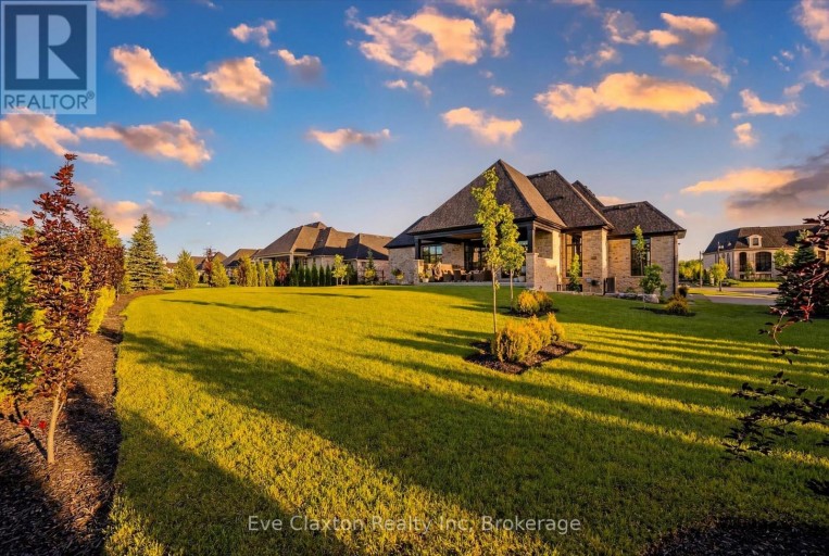 112 HERITAGE LAKE DRIVE, Puslinch (Crieff/Aikensville/Killean), Ontario, N0B2J0