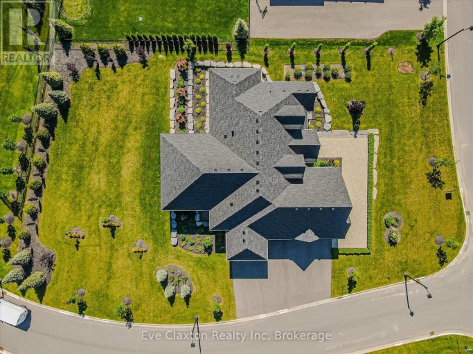 112 HERITAGE LAKE DRIVE, Puslinch (Crieff/Aikensville/Killean), Ontario, N0B2J0