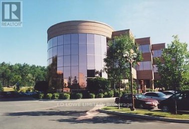 206-208 - 126 WELLINGTON STREET W Barrie (Queen's Park) Ontario photo 1