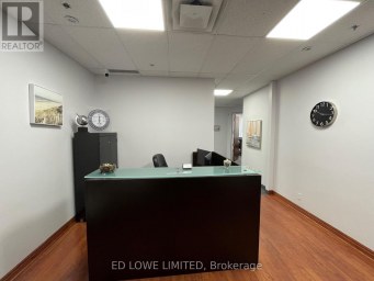 206-208 - 126 WELLINGTON STREET W Barrie (Queen's Park) Ontario photo 4
