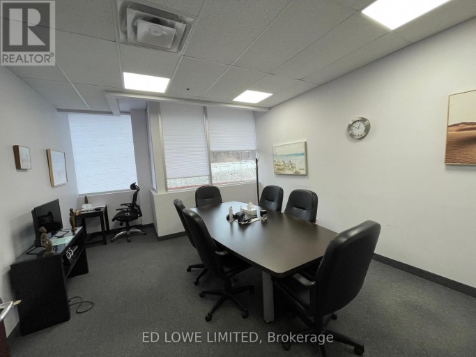 206-208 - 126 WELLINGTON STREET W, Barrie (Queen's Park), Ontario, L4N1K9