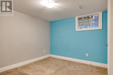 LOWER LEVEL - 240 MARKHAM ROAD Toronto (Scarborough Village) Ontario photo 12