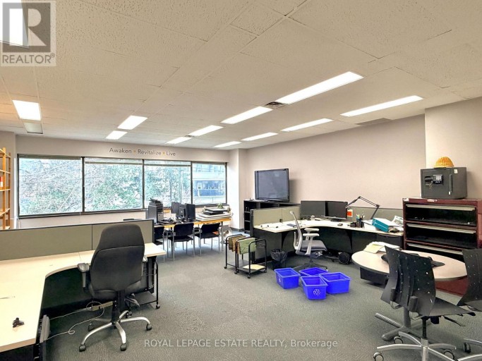 202 - 124 MERTON STREET, Toronto (Mount Pleasant West), Ontario, M4S2Z2