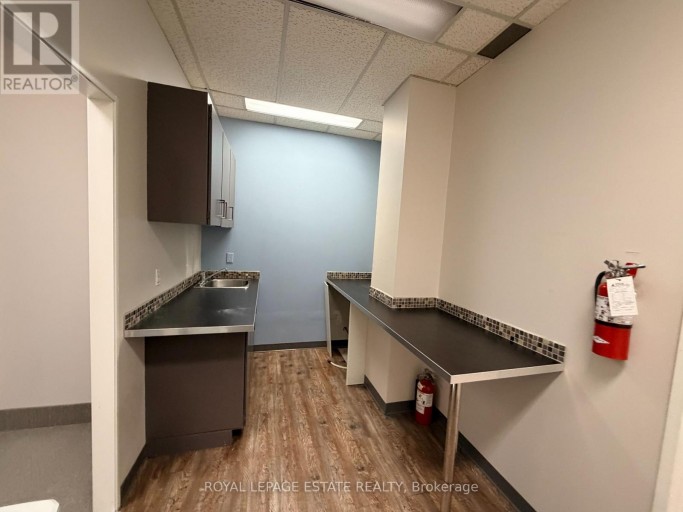 305 - 124 MERTON STREET, Toronto (Mount Pleasant West), Ontario, M4S2Z2
