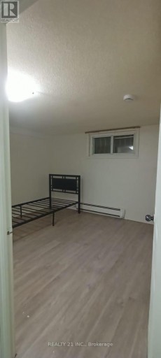 BASEMENT - 571 DANFORTH ROAD, Toronto (Clairlea-Birchmount), Ontario, M1K1E1