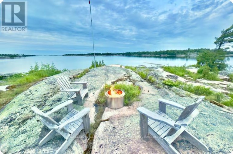 PCL 7577 SEC NS; SUMMER RESORT LOCATION AE907, Killarney, Ontario, P0M2A0