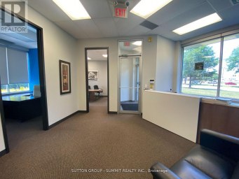 104 - 2865 BRISTOL CIRCLE Oakville (WP Winston Park) Ontario photo 3