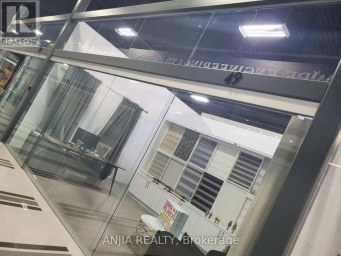 49 - 7250 KEELE STREET Vaughan (Concord) Ontario photo 3