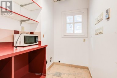 706 PAPE AVENUE Toronto (Playter Estates-Danforth) Ontario photo 14