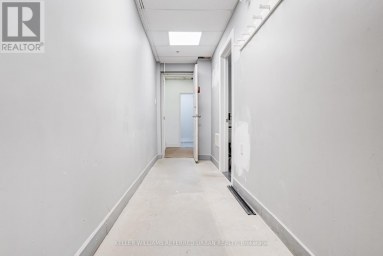 706 PAPE AVENUE Toronto (Playter Estates-Danforth) Ontario photo 24