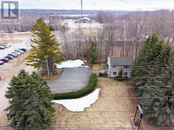 660 MAIN STREET South Bruce Peninsula Ontario photo 5