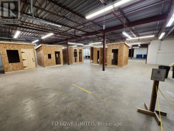 201 BAY STREET Midland Ontario photo 6