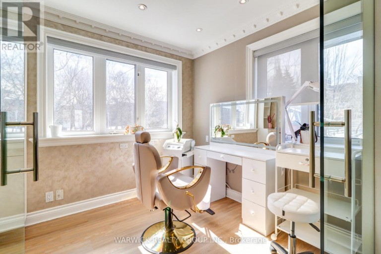 123 SHEPPARD AVENUE E, Toronto (Willowdale East), Ontario, M2N3A5