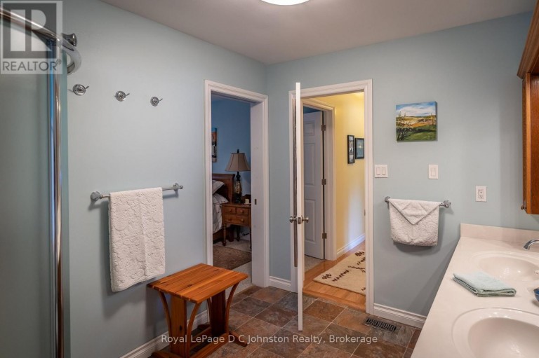 27 GREMIK CRESCENT, South Bruce Peninsula, Ontario, N0H2G0