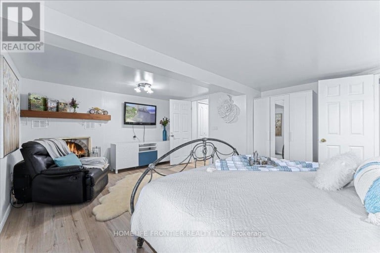 6 LAKEVIEW PARK ROAD, Kawartha Lakes (Fenelon), Ontario, K0M1G0