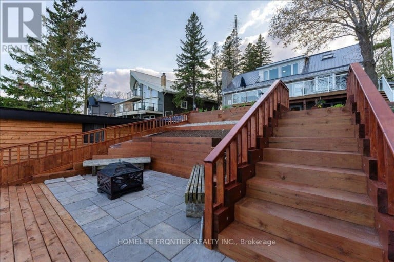 6 LAKEVIEW PARK ROAD, Kawartha Lakes (Fenelon), Ontario, K0M1G0