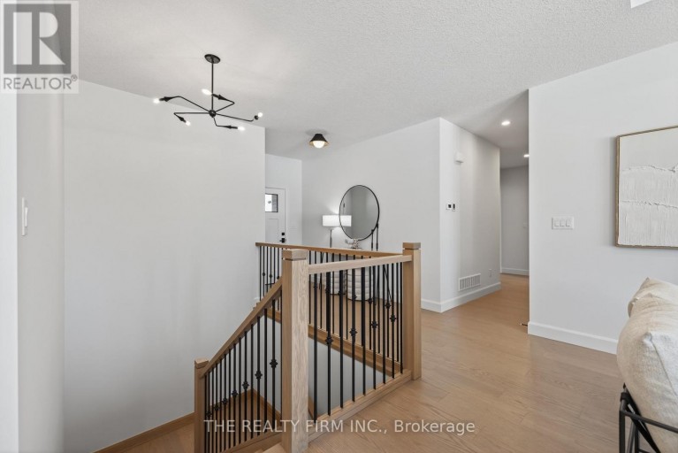 289 KING STREET, Southwest Middlesex (Glencoe), Ontario, N0L1M0
