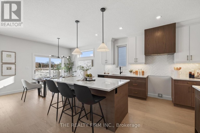 289 KING STREET, Southwest Middlesex (Glencoe), Ontario, N0L1M0