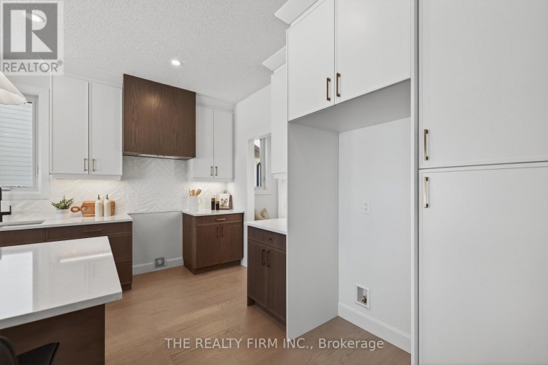 289 KING STREET, Southwest Middlesex (Glencoe), Ontario, N0L1M0