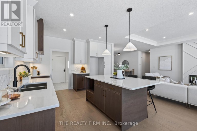 289 KING STREET, Southwest Middlesex (Glencoe), Ontario, N0L1M0