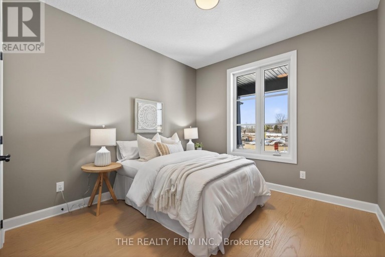 289 KING STREET, Southwest Middlesex (Glencoe), Ontario, N0L1M0