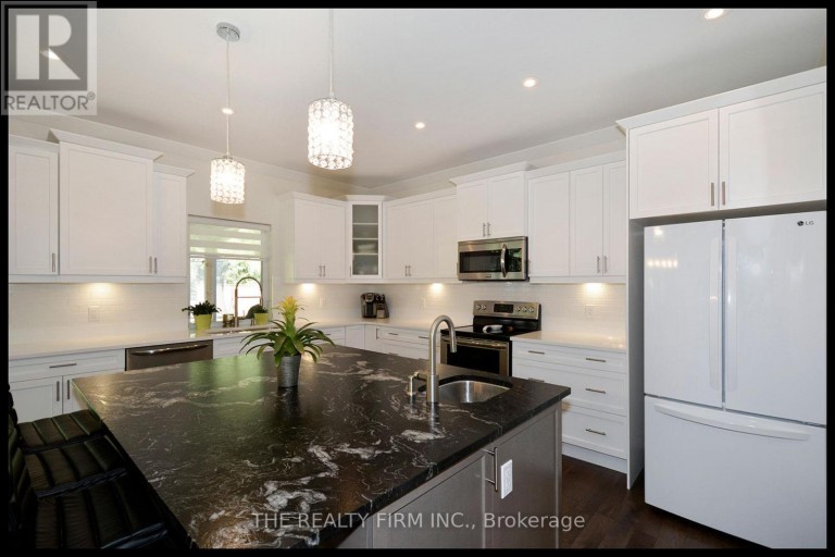285 ELIZABETH STREET, Southwest Middlesex (Glencoe), Ontario, N0L1M0
