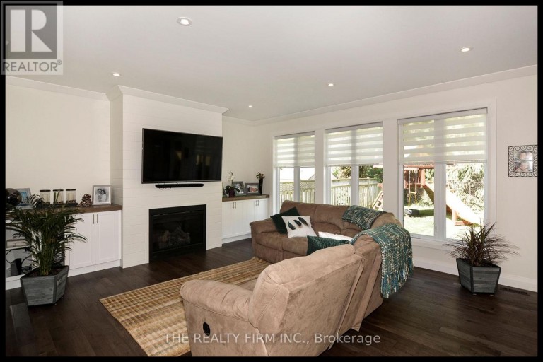 285 ELIZABETH STREET, Southwest Middlesex (Glencoe), Ontario, N0L1M0