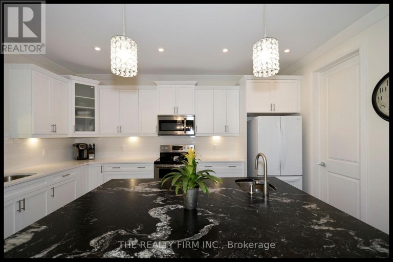 285 ELIZABETH STREET, Southwest Middlesex (Glencoe), Ontario, N0L1M0