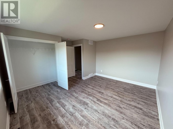 UNIT 2 - 8 GOLF LINKS ROAD, Kincardine, Ontario, N2Z0G1