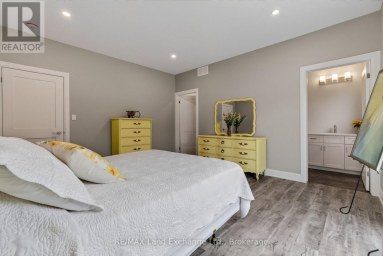UNIT 4 - 8 GOLF LINKS ROAD Kincardine Ontario photo 16