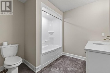 UNIT 4 - 8 GOLF LINKS ROAD Kincardine Ontario photo 21